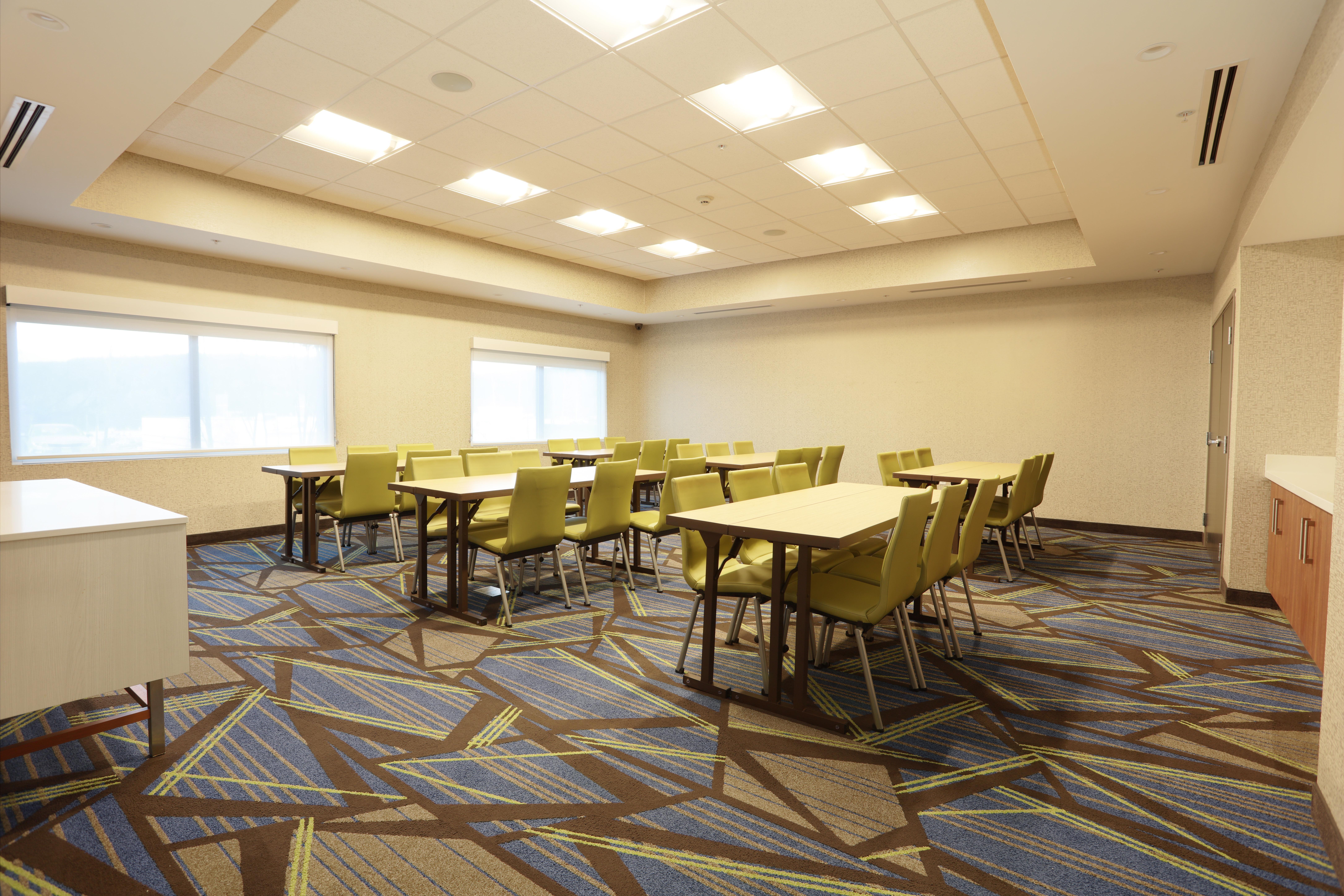 Holiday Inn Express Oneonta By Ihg Binghamton Ngoại thất bức ảnh