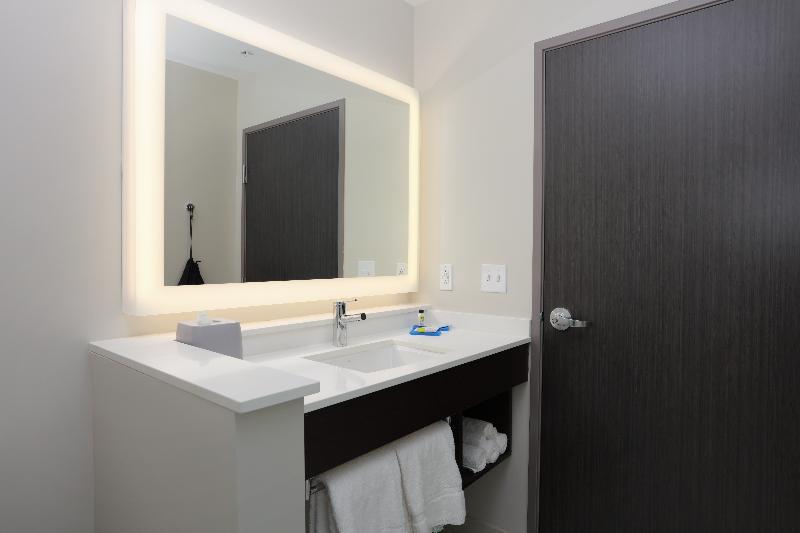 Holiday Inn Express Oneonta By Ihg Binghamton Ngoại thất bức ảnh