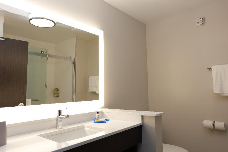 Holiday Inn Express Oneonta By Ihg Binghamton Ngoại thất bức ảnh